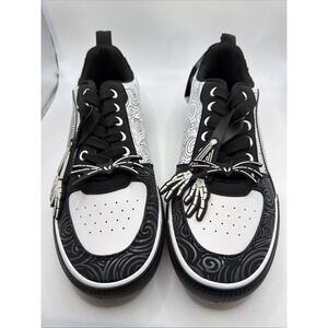Disney Nightmare Before Christmas Sneaker Mens Size 10 1/2Jack Skellington. New